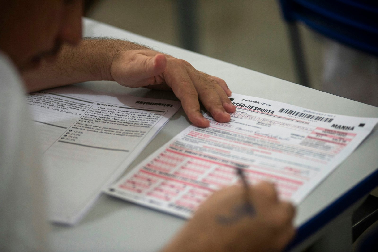 10 Easiest Government Exams with High Salary